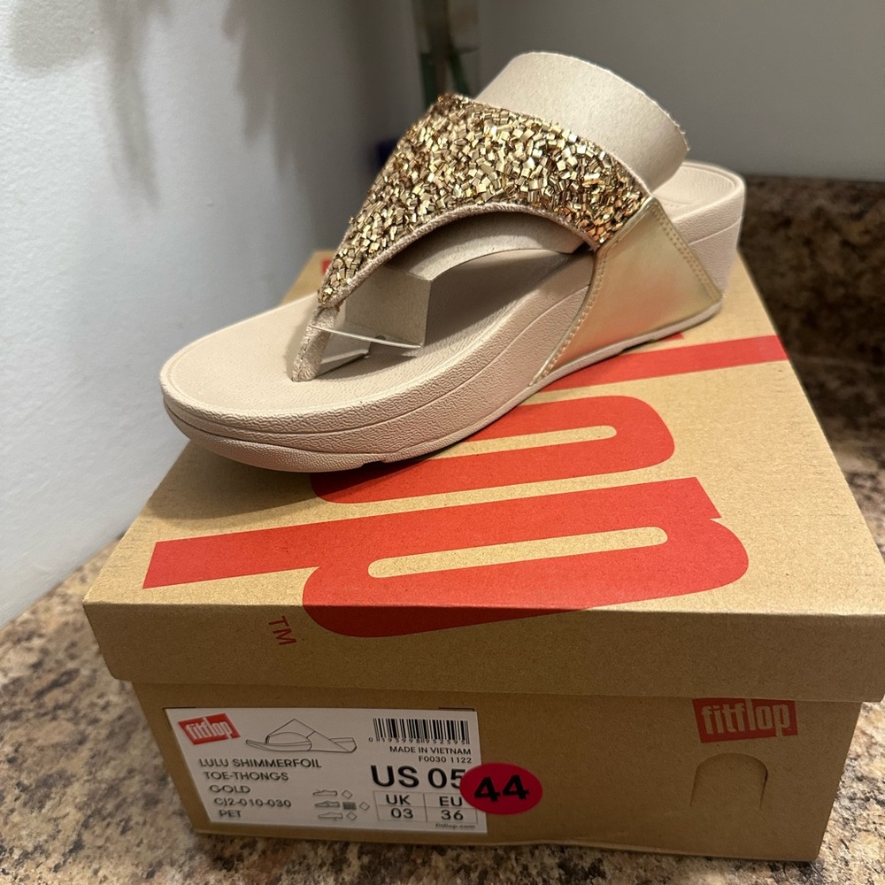 FitFlop Women's Glittering Gold Sandals